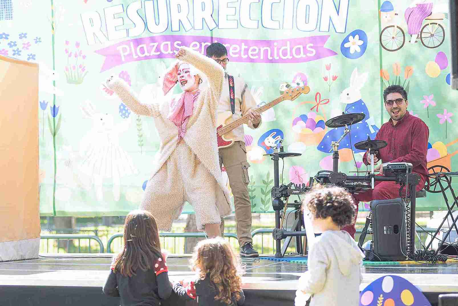 Activación artística en evento temático